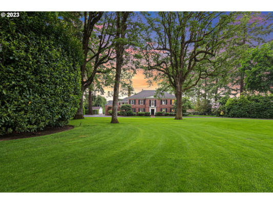 12334 S EDGECLIFF RD, PORTLAND, OR 97219 - Image 1