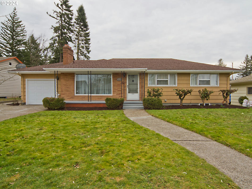 16224 SE TAGGART ST, PORTLAND, OR 97236, photo 1 of 33
