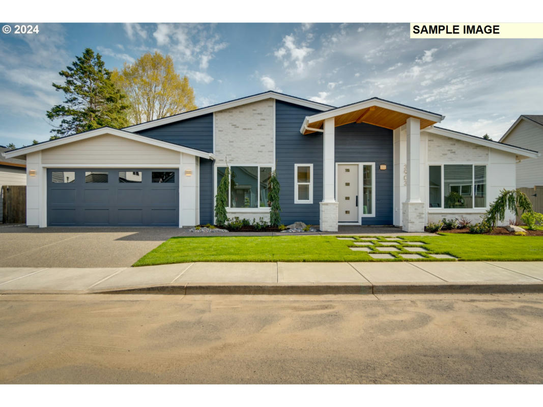 15003 NW 10TH CT, VANCOUVER, WA 98685, photo 1 of 34