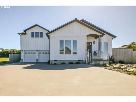3173 LINCOLN AVE SW, BANDON, OR 97411 - Image 1