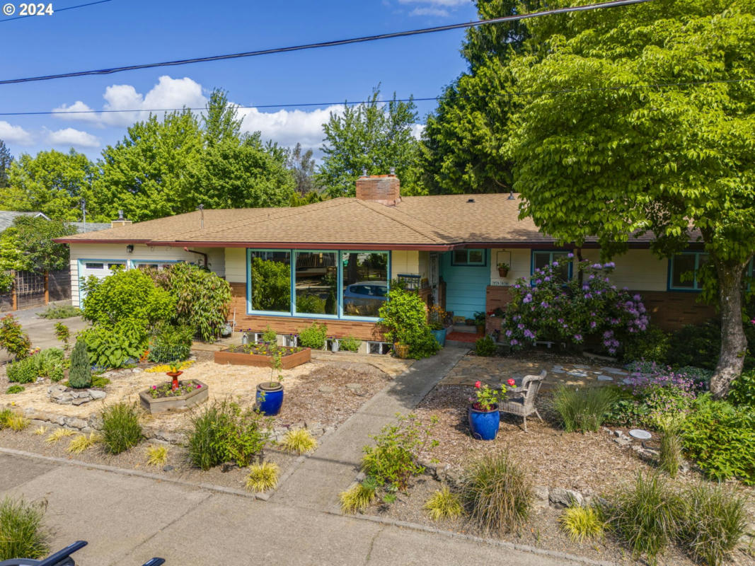 7550 N MOHAWK AVE, PORTLAND, OR 97203, photo 1 of 48