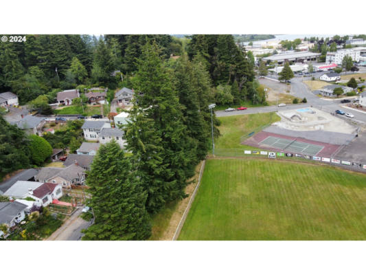 844 8TH TER, COOS BAY, OR 97420 - Image 1