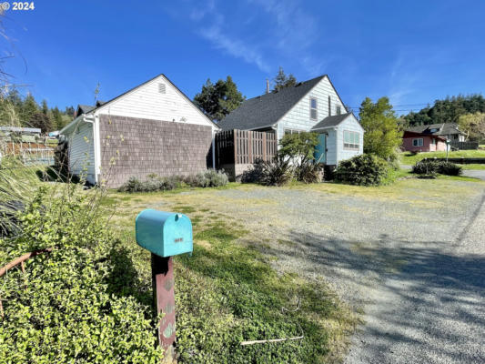 1753 20TH ST, MYRTLE POINT, OR 97458 - Image 1