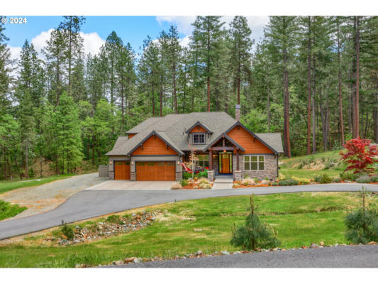 371 SIERRA LODGE DR, GRANTS PASS, OR 97527 - Image 1