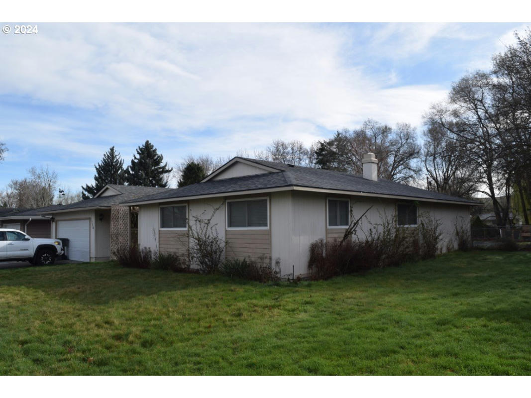 1536 SW 44TH ST, PENDLETON, OR 97801, photo 1 of 16