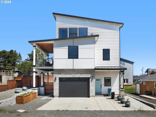 210 15TH AVE, SEASIDE, OR 97138 - Image 1