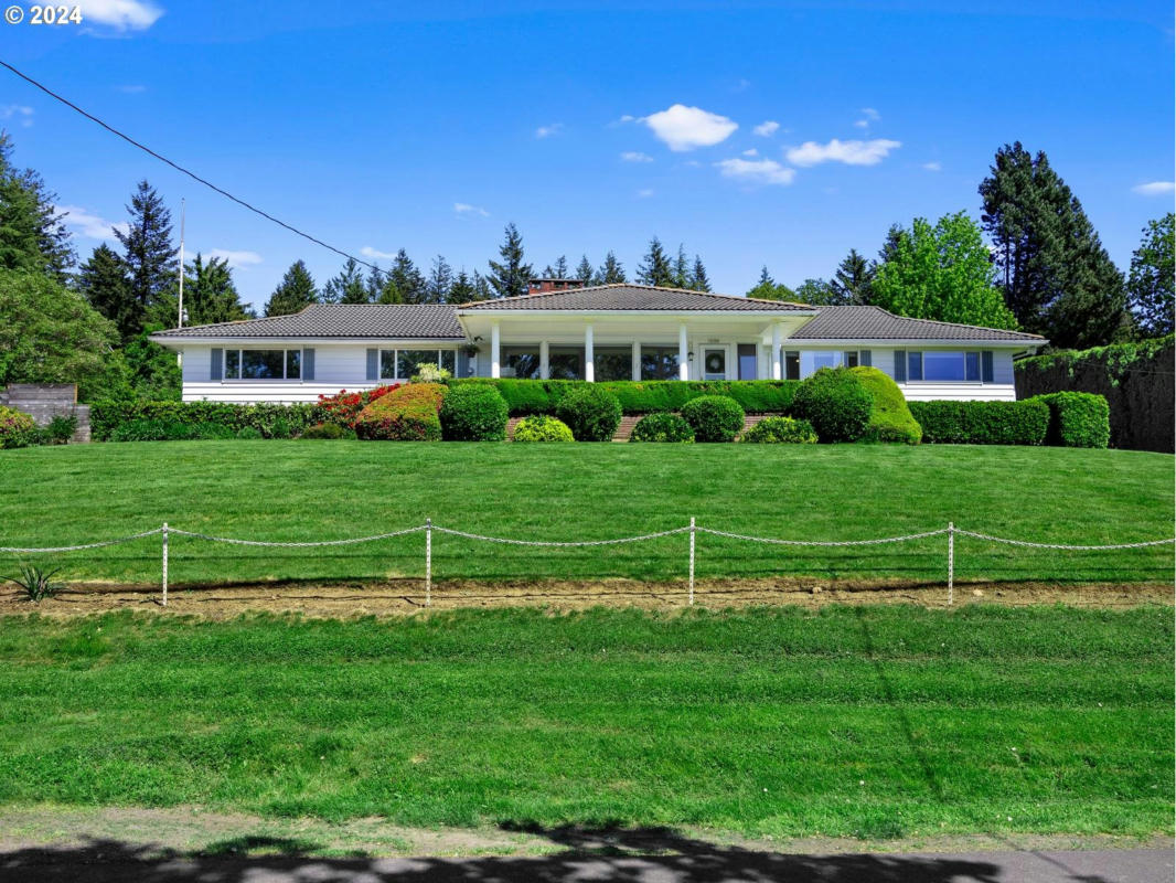 10384 SE 96TH AVE, HAPPY VALLEY, OR 97086, photo 1 of 48