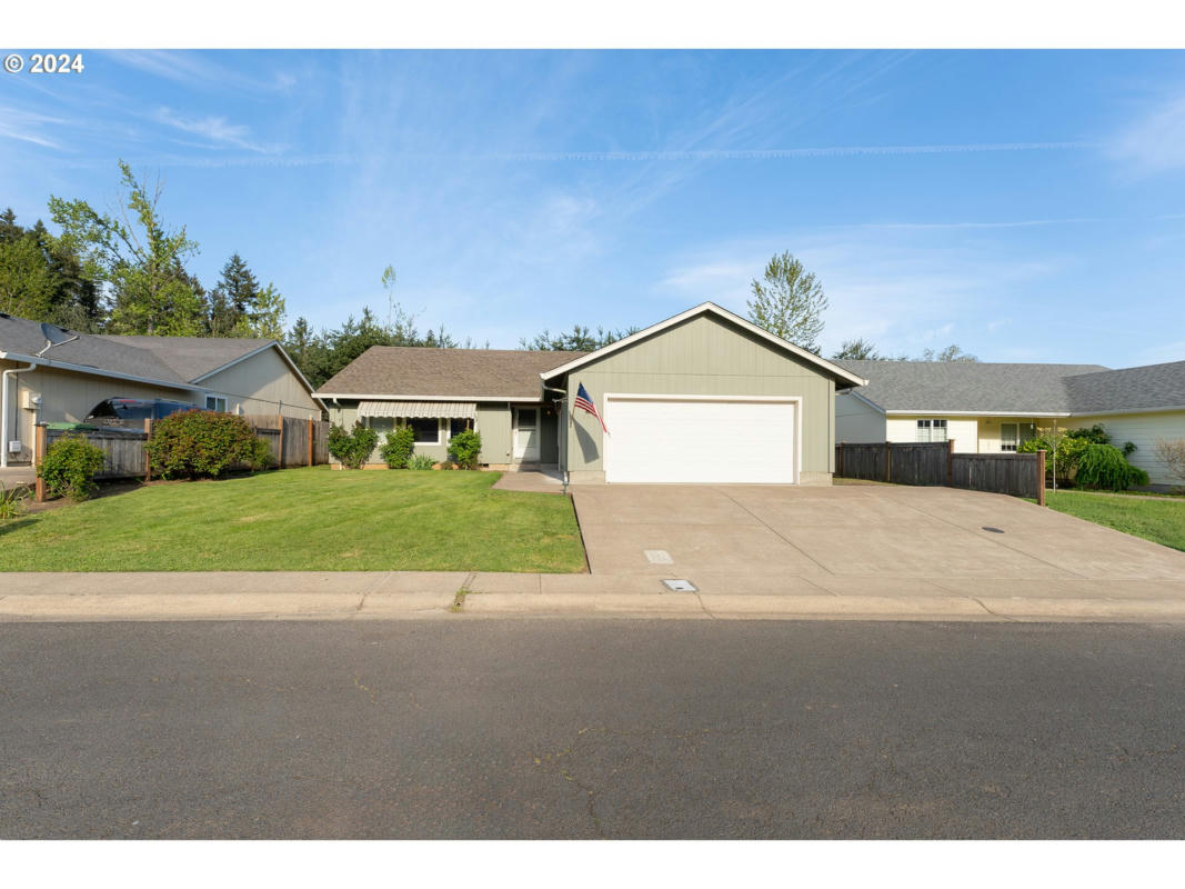 201 BLUEBIRD ST, COTTAGE GROVE, OR 97424, photo 1 of 44
