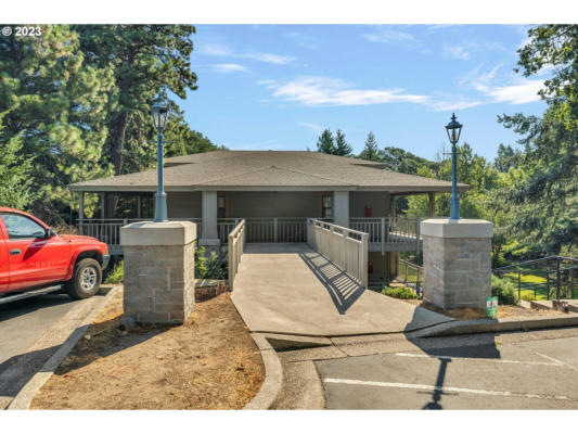 105 COUNTRY CLUB RD UNIT 11, HOOD RIVER, OR 97031 - Image 1