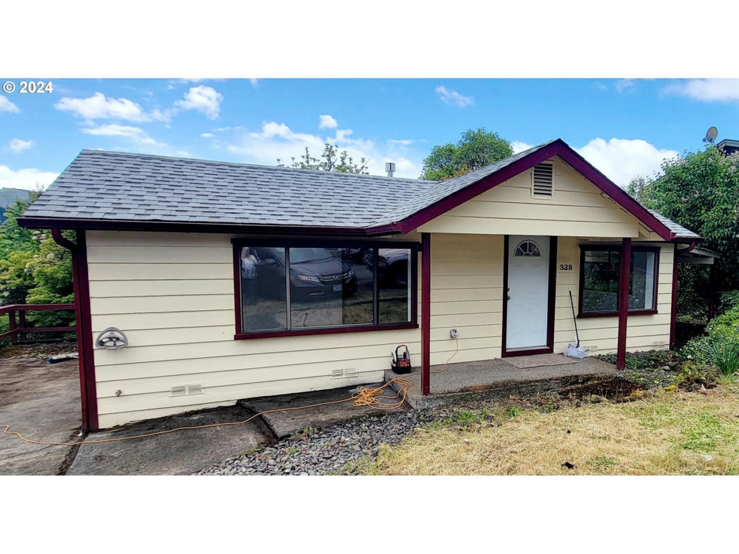 328 E FIFTH AVE, SUTHERLIN, OR 97479, photo 1 of 36