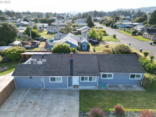 622 IVY ST, FLORENCE, OR 97439 - Image 1