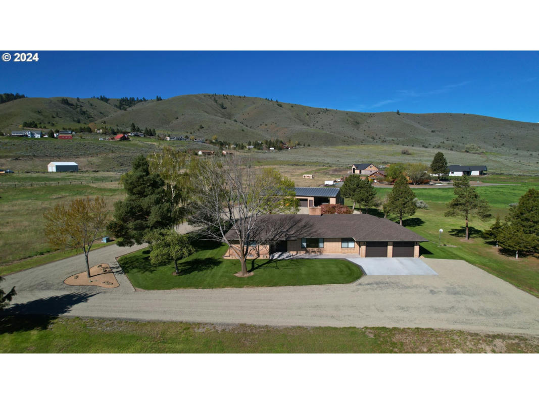 18402 W CAMPBELL LOOP, BAKER CITY, OR 97814, photo 1 of 33
