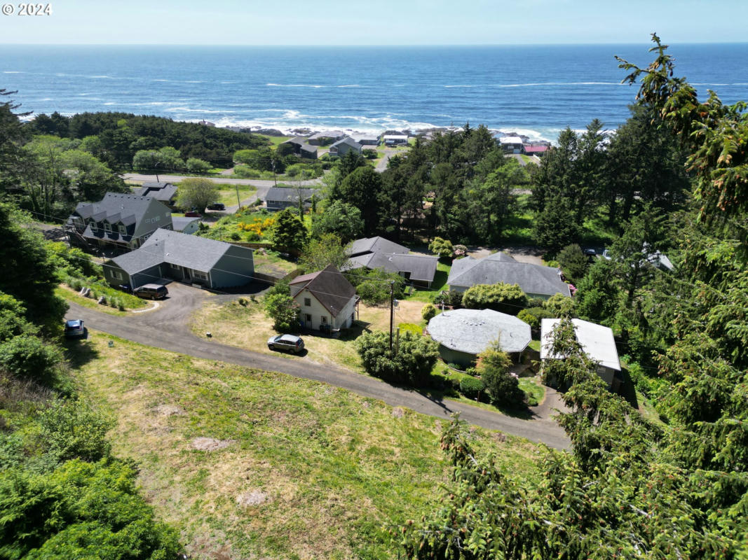 2500 OVERLOOK DR, YACHATS, OR 97498, photo 1 of 5