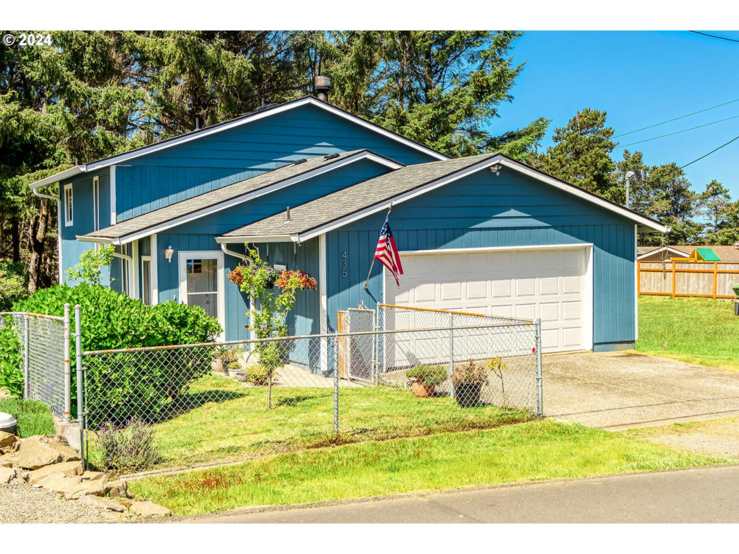 435 SE INLET AVE, LINCOLN CITY, OR 97367, photo 1 of 41