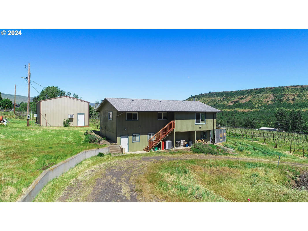 5073 CHENOWETH RD, THE DALLES, OR 97058, photo 1 of 43