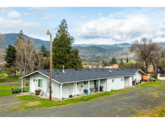 625 E 5TH AVE, RIDDLE, OR 97469 - Image 1