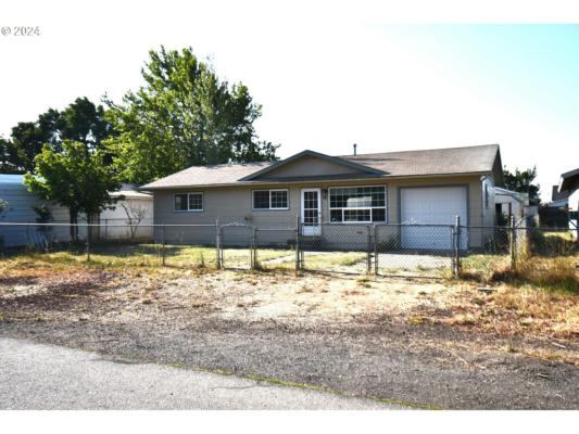 530 W COLLINS ST, GOLDENDALE, WA 98620 - Image 1