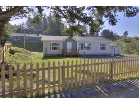 29865 COLVIN ST, GOLD BEACH, OR 97444, photo 4 of 40