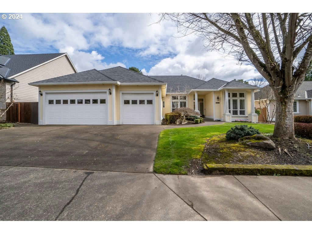 28048 SW WILLOW CREEK DR, WILSONVILLE, OR 97070, photo 1 of 40