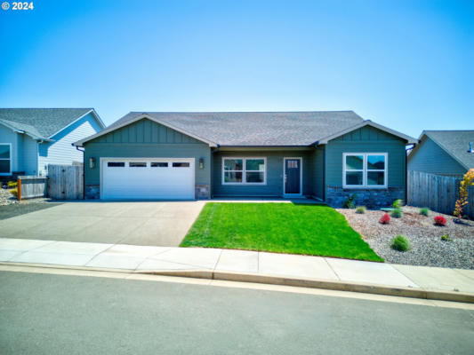 836 DURHAM AVE, SUTHERLIN, OR 97479 - Image 1