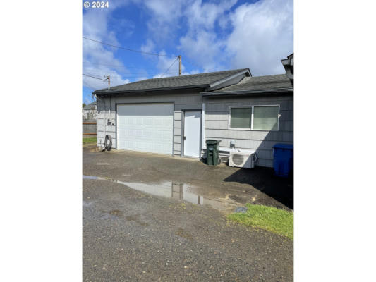240 S 19TH ST, REEDSPORT, OR 97467, photo 2 of 4