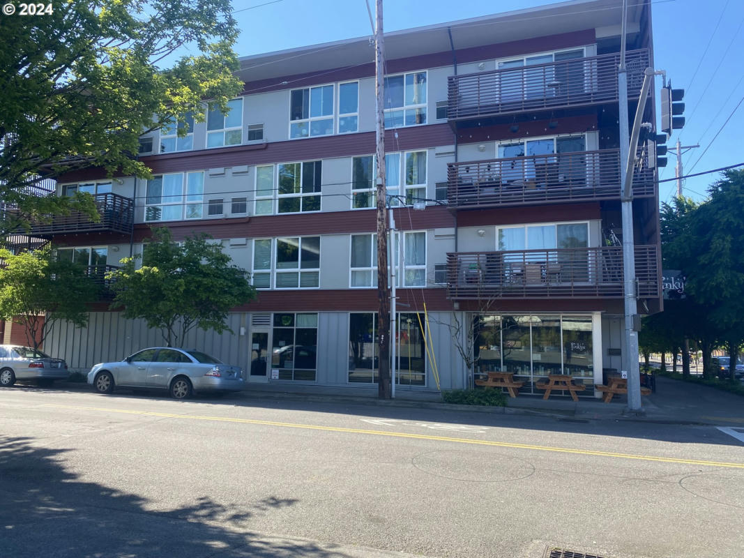 3970 N INTERSTATE AVE UNIT 205, PORTLAND, OR 97227, photo 1 of 22
