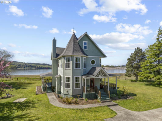 205 OSTERVOLD RD, CATHLAMET, WA 98612 - Image 1