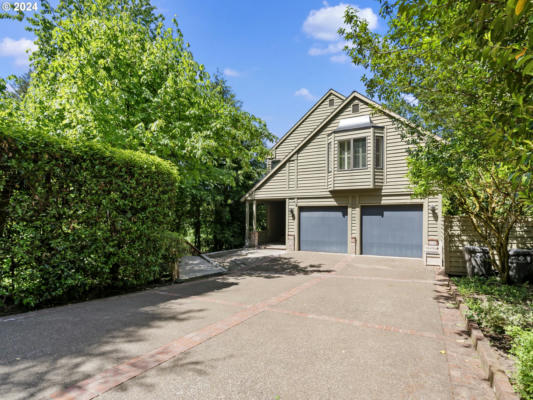 3209 SW TALBOT RD, PORTLAND, OR 97201 - Image 1