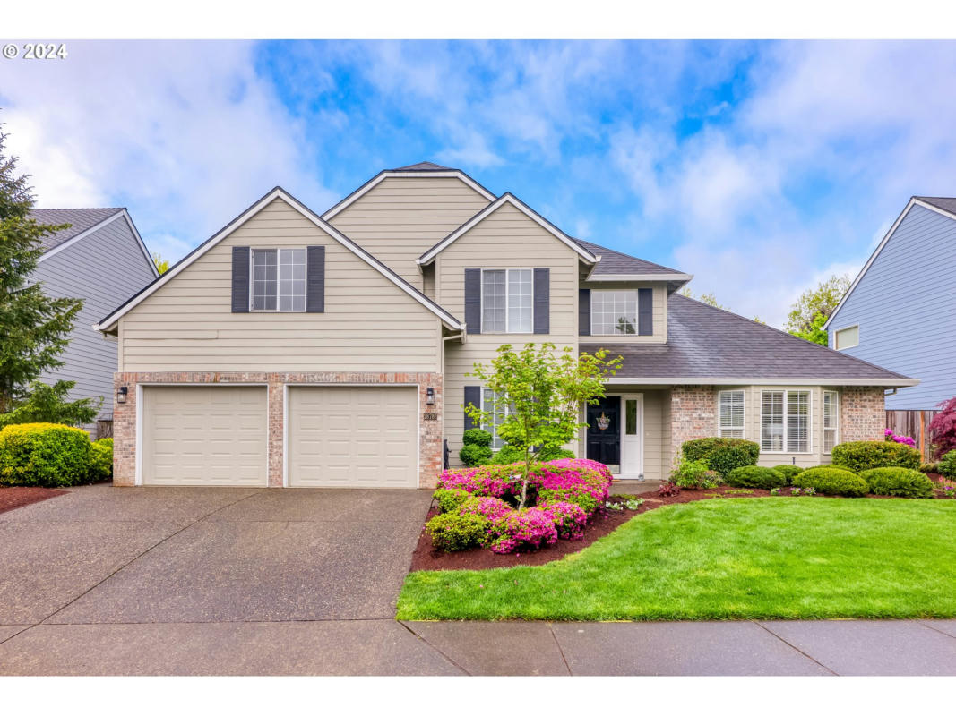 28787 SW CRESTWOOD DR, WILSONVILLE, OR 97070, photo 1 of 31