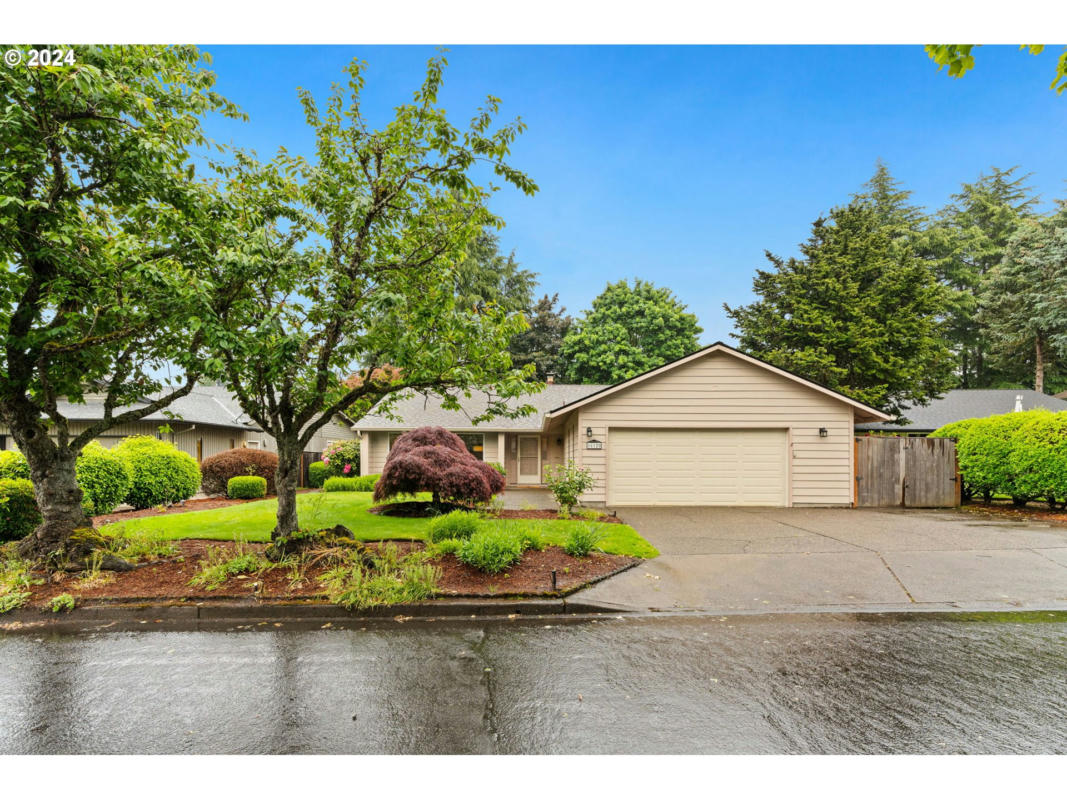16120 SW GRIMSON CT, TIGARD, OR 97224, photo 1 of 34