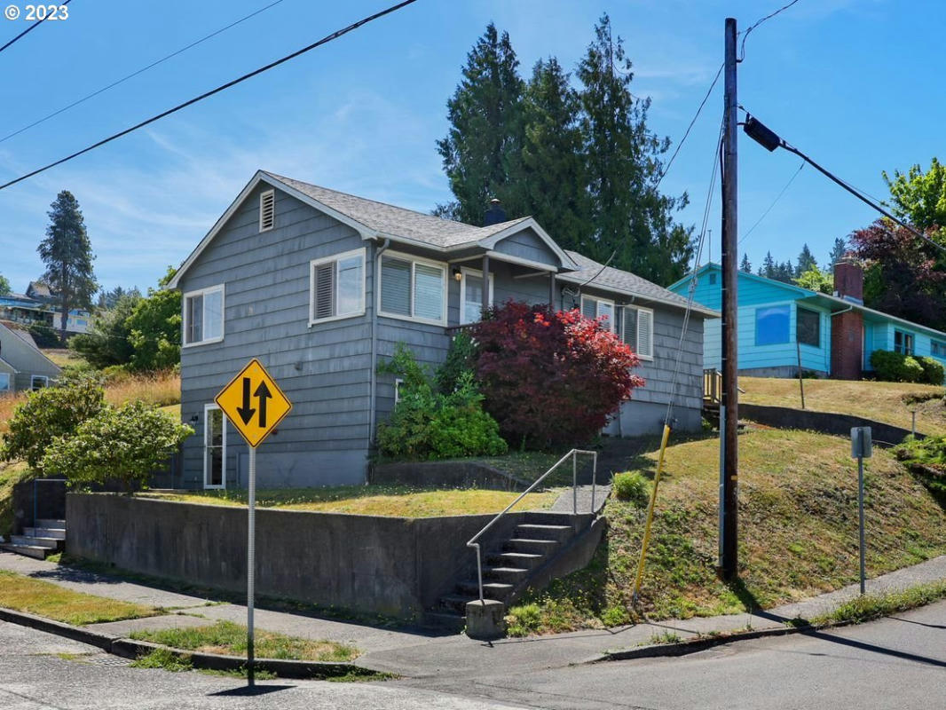3307 FRANKLIN AVE, ASTORIA, OR 97103, photo 1 of 38