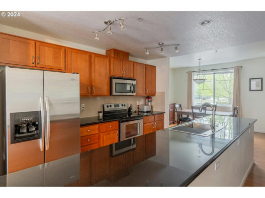 655 NW 118TH AVE UNIT 103, PORTLAND, OR 97229, photo 5 of 26
