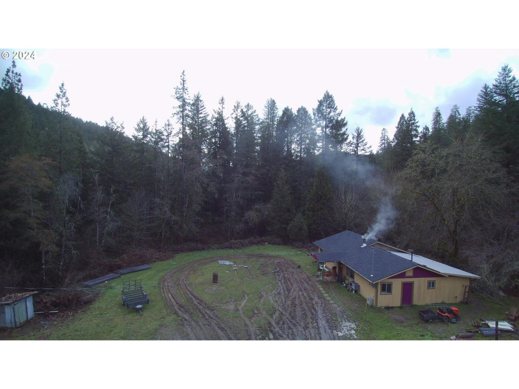 1798 WOODS CREEK RD, DAYS CREEK, OR 97429, photo 1 of 15