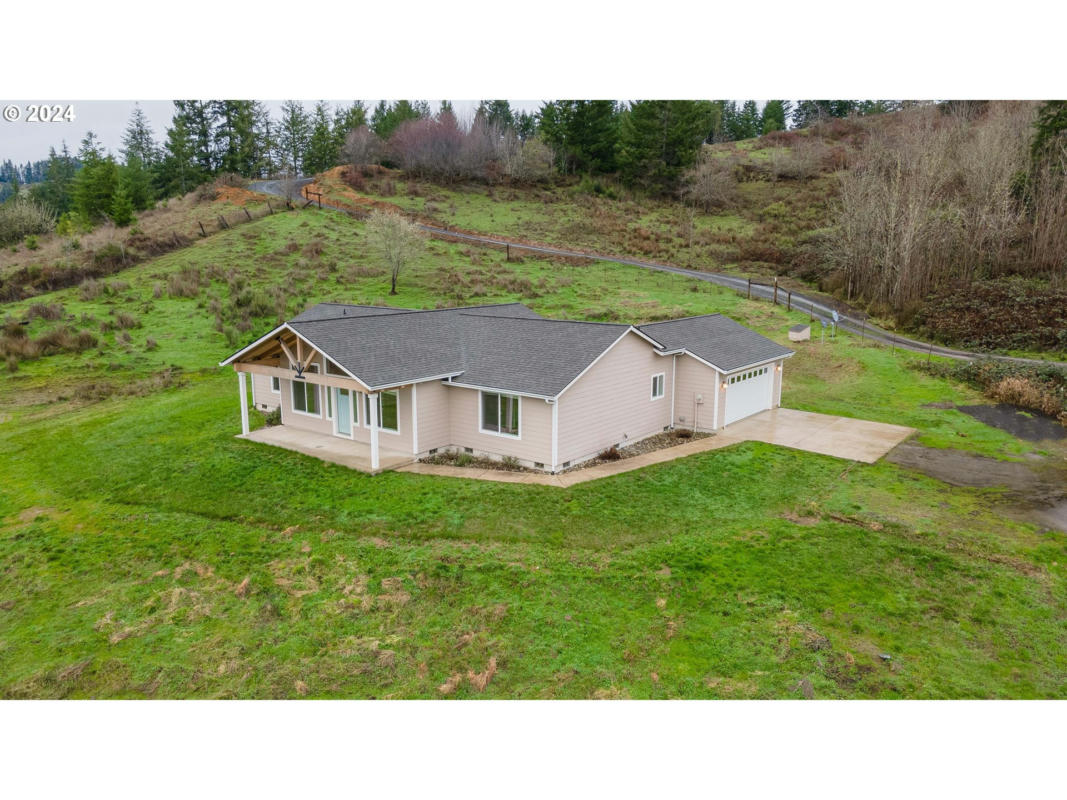 92097 N FORK LN, MYRTLE POINT, OR 97458, photo 1 of 37