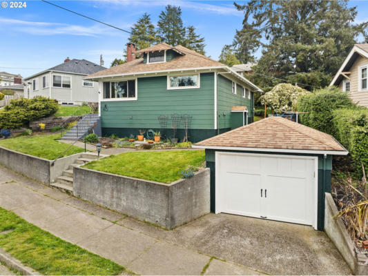 415 CHINOOK AVE, ASTORIA, OR 97103, photo 3 of 48