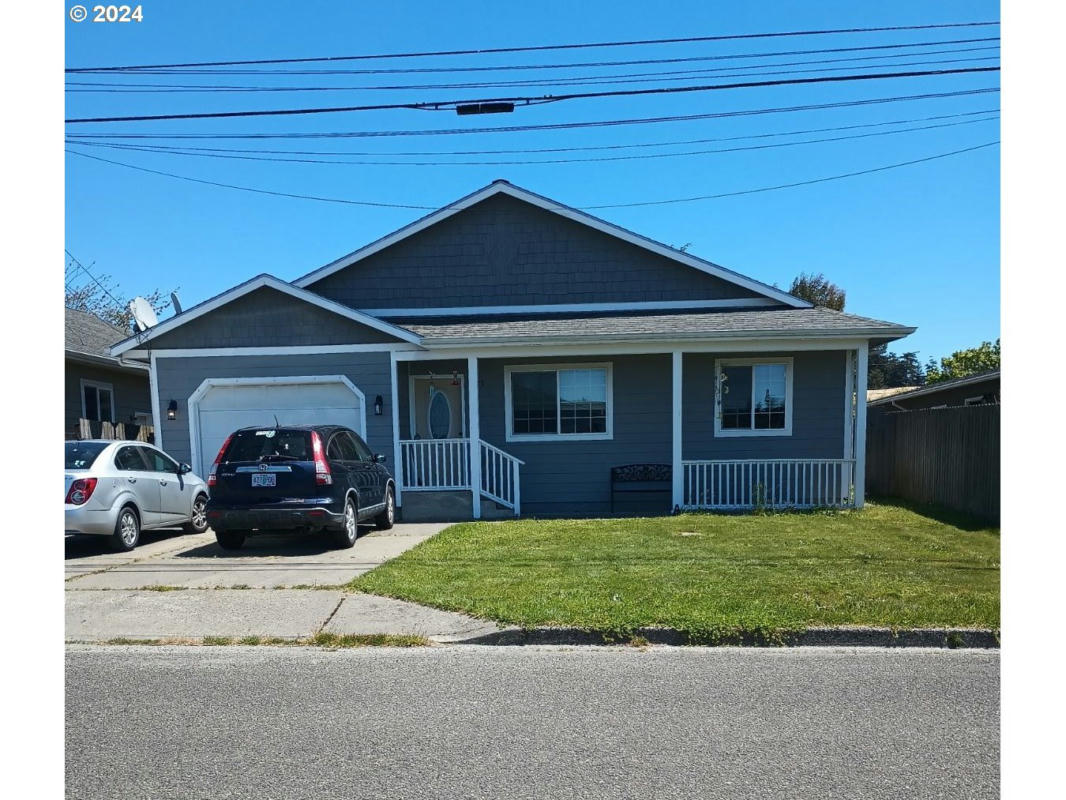 1023 SANFORD ST, COOS BAY, OR 97420, photo 1 of 20
