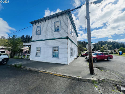 510 FIR ST, POWERS, OR 97466 - Image 1