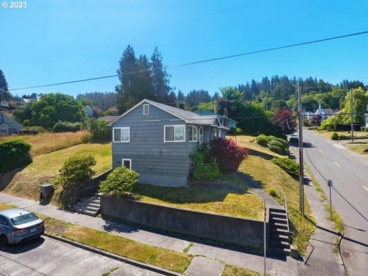 3307 FRANKLIN AVE, ASTORIA, OR 97103, photo 3 of 38