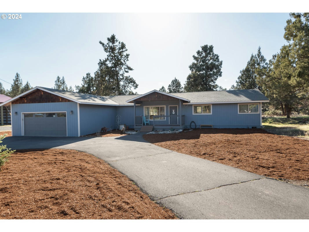 64215 HUNNELL RD, BEND, OR 97703, photo 1 of 33