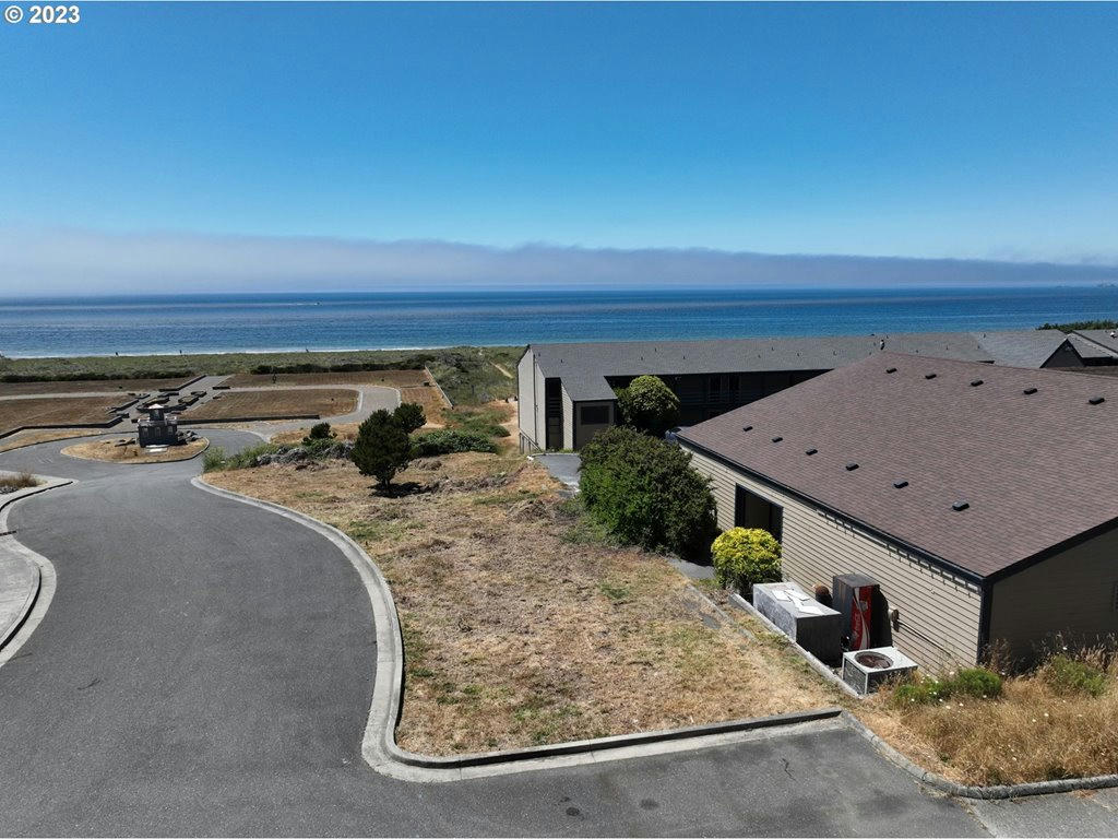 94085 RUBYS WAY, GOLD BEACH, OR 97444, photo 1 of 10