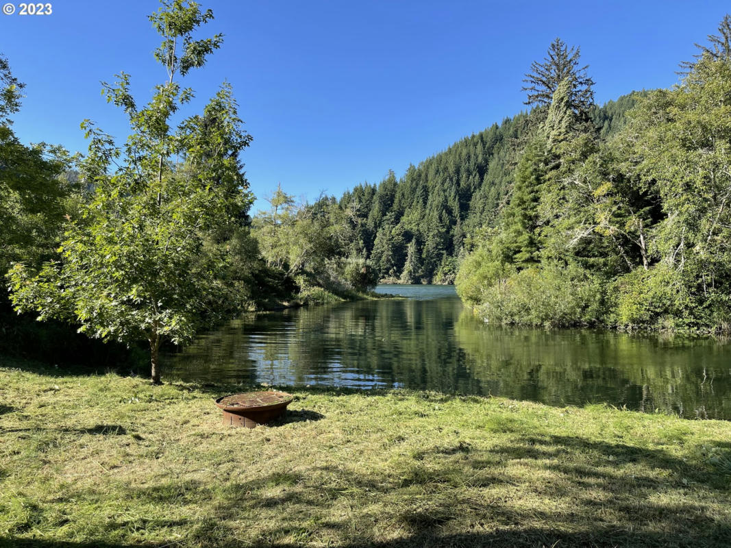 STATE HIGHWAY 38, REEDSPORT, OR 97467, photo 1 of 6