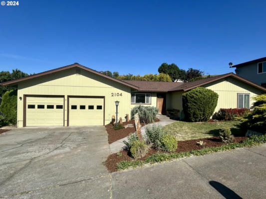 2104 LEWIS ST, THE DALLES, OR 97058 - Image 1