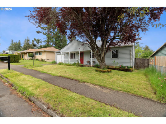 3707 SE 168TH AVE, PORTLAND, OR 97236, photo 3 of 45
