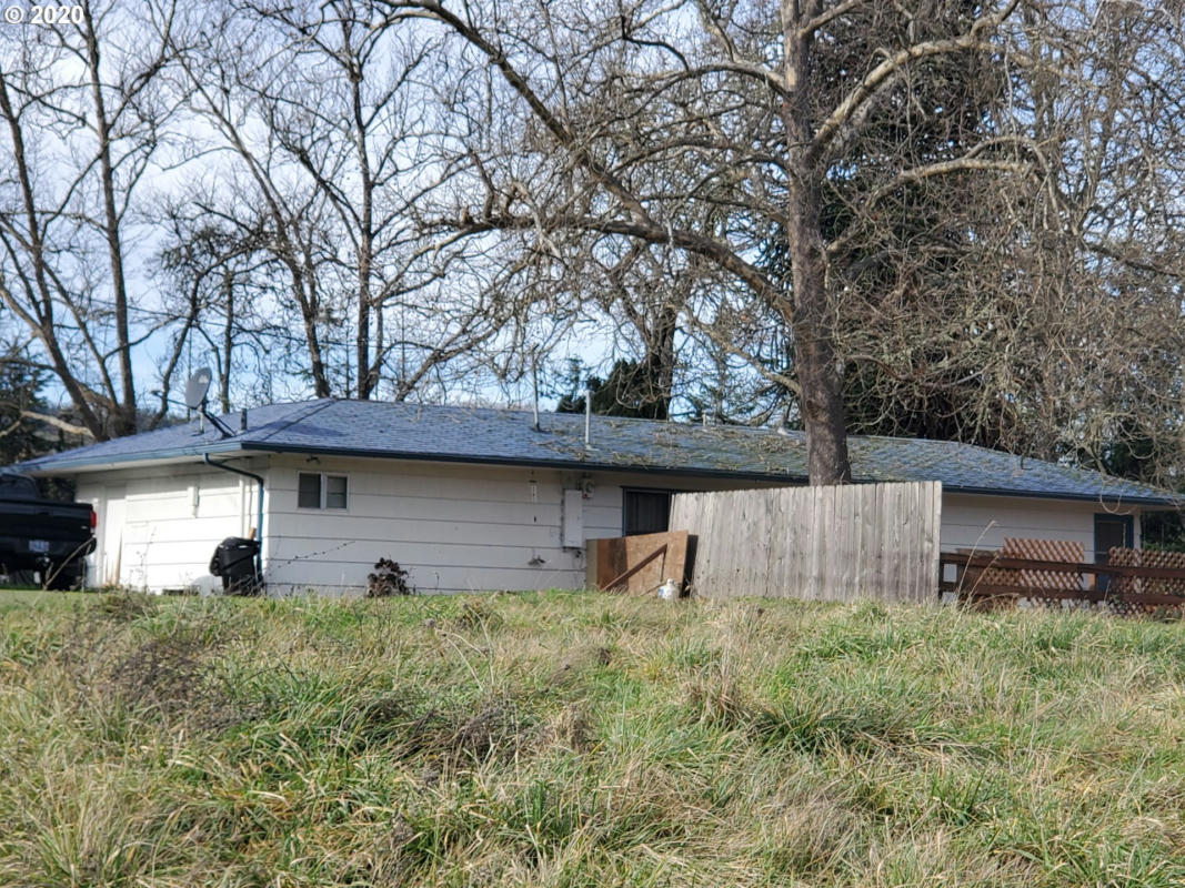 161 VINTAGE LN, MYRTLE CREEK, OR 97457, photo 1 of 20