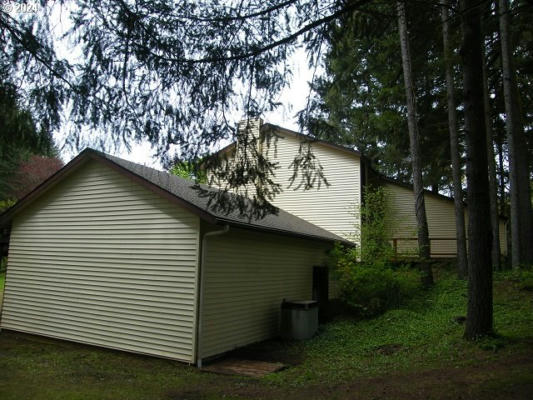 31568 DOWD RD, ST. HELENS, OR 97051, photo 3 of 37