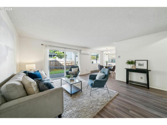 10855 SW MEADOWBROOK DR UNIT 49, PORTLAND, OR 97224, photo 4 of 38