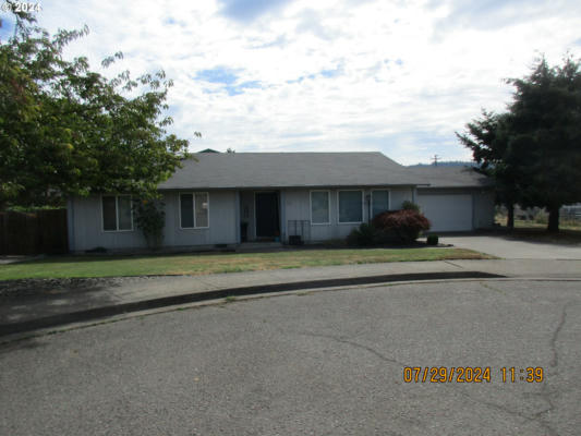 211 NW PLUM AVE, WINSTON, OR 97496 - Image 1