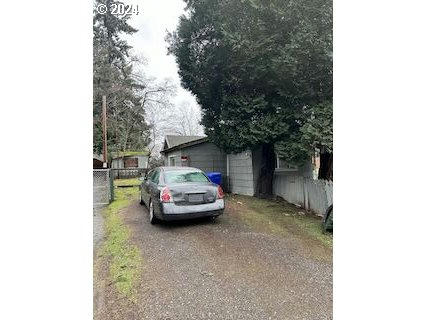 2727 SE 112TH AVE, PORTLAND, OR 97266, photo 5 of 5