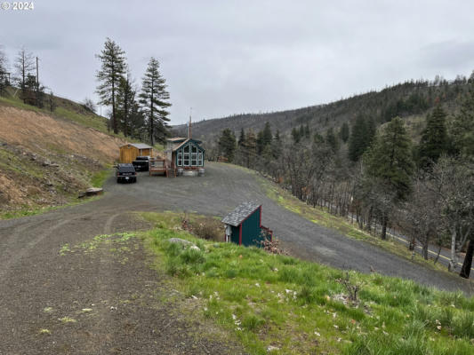80357 S VALLEY RD, DUFUR, OR 97021 - Image 1