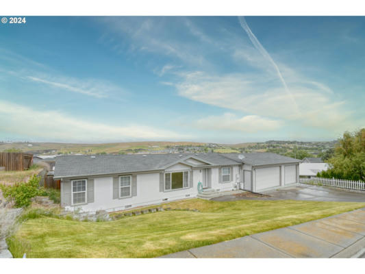 3027 SW OVERLOOK ST, PENDLETON, OR 97801 - Image 1